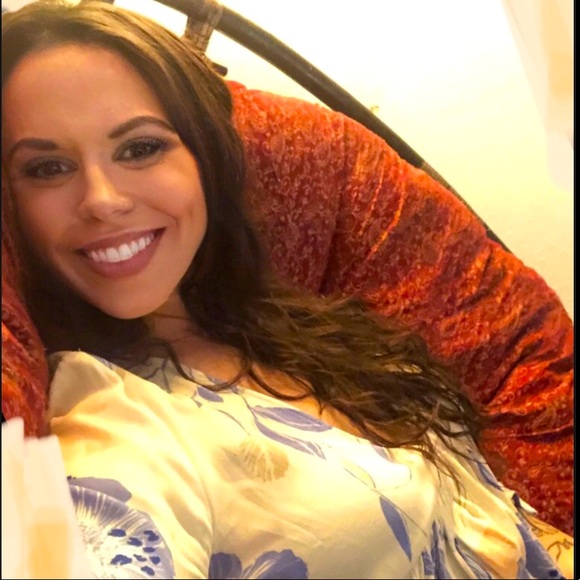 Meet your Posher, Kasey - Picture 1 of 1